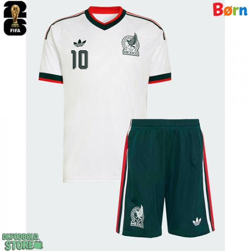 Mexico Alexis Vega #10 Replika Babytøj Udebanesæt Børn VM 2026 Kortærmet (+ Korte bukser)